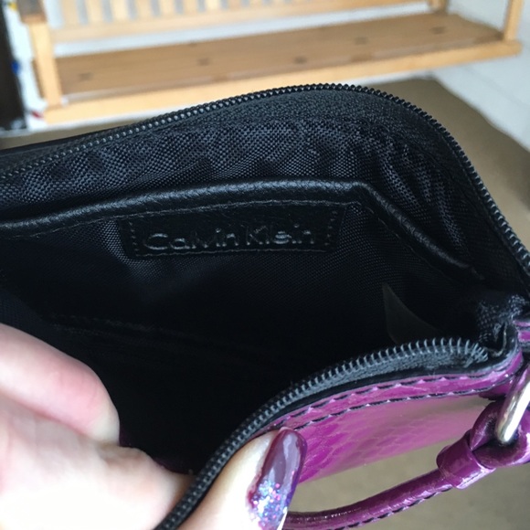 Calvin Klein purple fuchsia snake skin wristlet - Picture 7 of 8